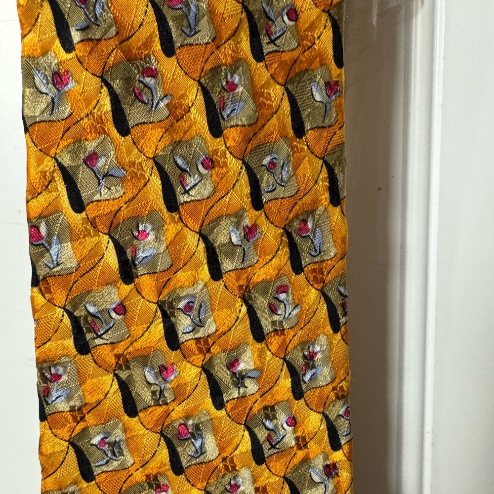 Robert Talbott Gold Geometric Pattern Tie - image 2